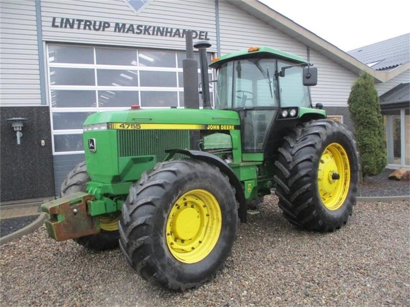 John Deere 4755 En rigtig kraftkarl med den store 7,6L motor - Trattore: foto 2 John Deere 4755 En rigtig kraftkarl med den store 7,6L motor - Trattore: foto 2