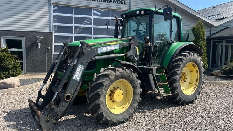 John Deere 6620 AP Med frontlæsser. Skal have lavet gearkasse - Trattore: foto 2 John Deere 6620 AP Med frontlæsser. Skal have lavet gearkasse - Trattore: foto 2