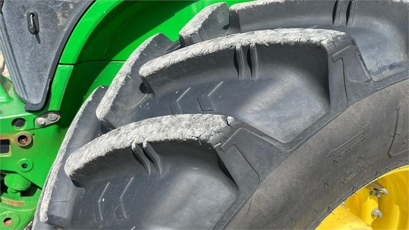 John Deere 7280R Næsten nye dæk, Autopower og frontlift samt - Trattore: foto 4 John Deere 7280R Næsten nye dæk, Autopower og frontlift samt - Trattore: foto 4