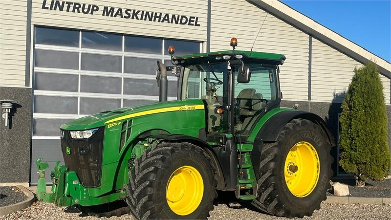 John Deere 8370R Med frontlift og fuld servicehistorik - Trattore: foto 2 John Deere 8370R Med frontlift og fuld servicehistorik - Trattore: foto 2