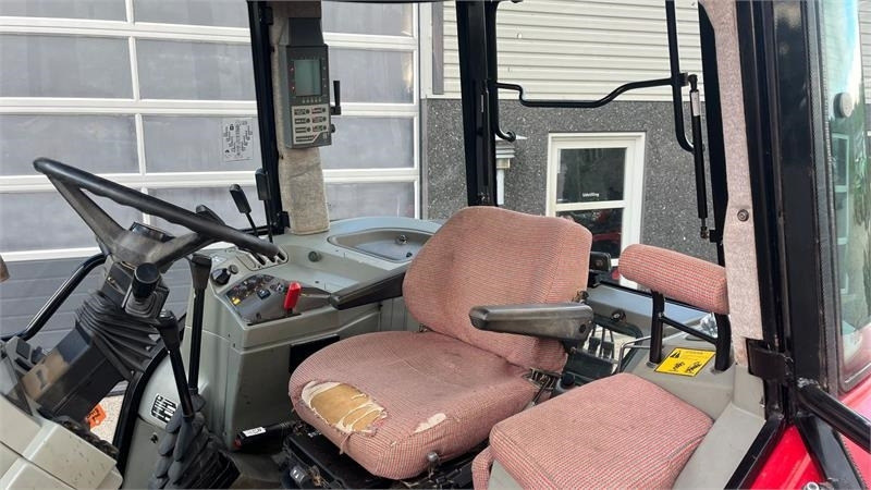Massey Ferguson 8140 Dyna Shift - Trattore: foto 5 Massey Ferguson 8140 Dyna Shift - Trattore: foto 5
