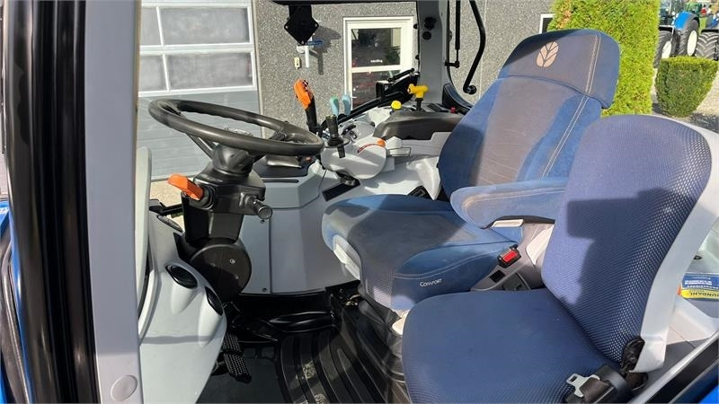 New Holland T7.165S Med frontlæsser - Trattore: foto 5 New Holland T7.165S Med frontlæsser - Trattore: foto 5