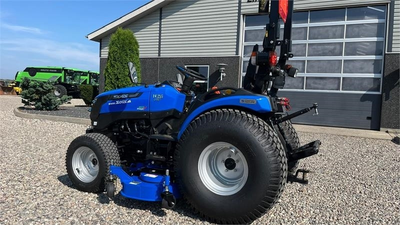 Solis 26 HST Hydrostat Turf hjul og klipperbord - Trattore comunale: foto 4 Solis 26 HST Hydrostat Turf hjul og klipperbord - Trattore comunale: foto 4