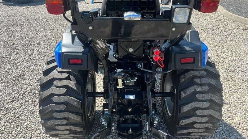 Solis H26 HST Hydrostat. Industrihjul - Trattore: foto 4 Solis H26 HST Hydrostat. Industrihjul - Trattore: foto 4