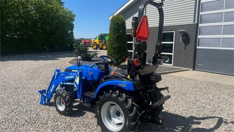 Solis H26 HST Med Frontlæsser - Trattore: foto 3 Solis H26 HST Med Frontlæsser - Trattore: foto 3