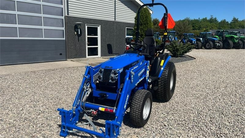 Trattore Solis H26 HST Turfdæk og Frontlæsser: foto 12