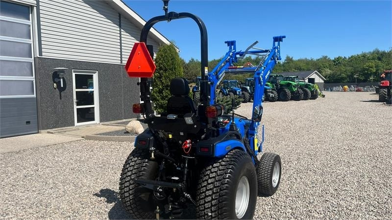 Trattore Solis H26 HST Turfdæk og Frontlæsser: foto 17