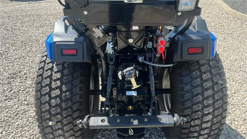 Solis H26 HST Turfdæk og Frontlæsser - Trattore: foto 5 Solis H26 HST Turfdæk og Frontlæsser - Trattore: foto 5