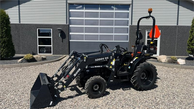 Solis S26 6+2 gearmaskine Limited Edition i sort med bre - Trattore: foto 1 Solis S26 6+2 gearmaskine Limited Edition i sort med bre - Trattore: foto 1