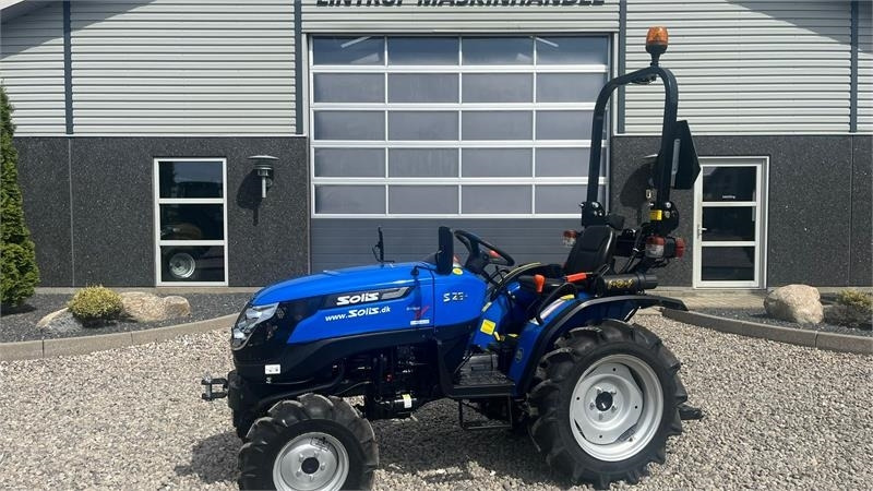 Solis S26 6+2 gearmaskine med servostyring - Trattore: foto 1 Solis S26 6+2 gearmaskine med servostyring - Trattore: foto 1