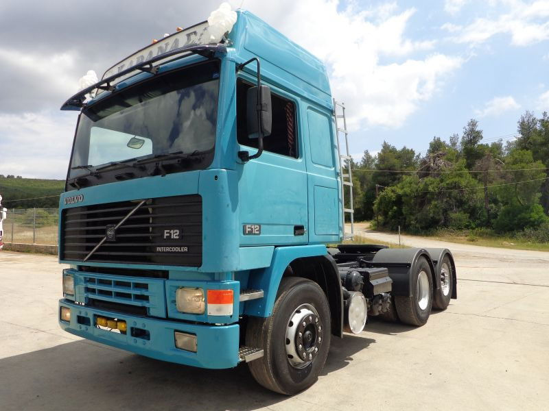 Volvo F 12.400 Volvo F12 6X2 TD122FL - Trattore stradale: foto 1 Volvo F 12.400 Volvo F12 6X2 TD122FL - Trattore stradale: foto 1