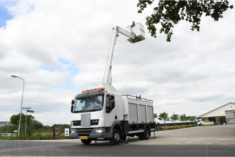 DAF LF 45.160 ARBEITSBUHNE/SKYWORKER/HOOGWERKER!!EURO4!! CUSTERS!! - Camion: foto 5 DAF LF 45.160 ARBEITSBUHNE/SKYWORKER/HOOGWERKER!!EURO4!! CUSTERS!! - Camion: foto 5