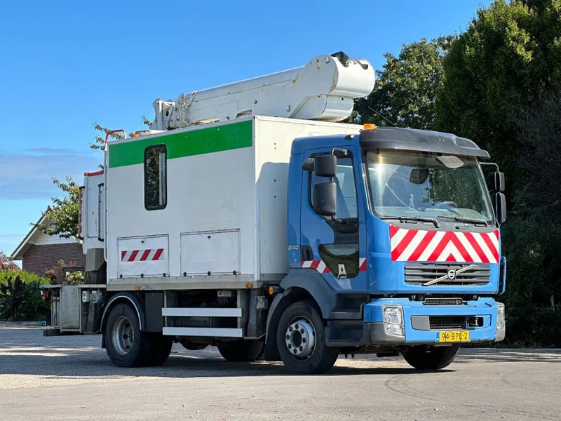 Volvo FL 240 ARBEITSBUHNE/SKYWORKER/17.5m - Camion: foto 1 Volvo FL 240 ARBEITSBUHNE/SKYWORKER/17.5m - Camion: foto 1