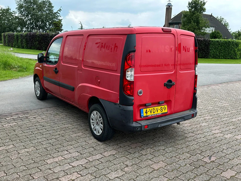 Fiat Doblò 1.9 JTD LANG Airco/Klima schuifdeur EXPORT! - Furgoncino: foto 4 Fiat Doblò 1.9 JTD LANG Airco/Klima schuifdeur EXPORT! - Furgoncino: foto 4