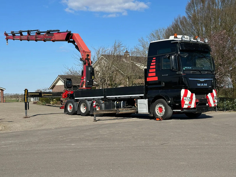 MAN TGX 35.480!!8x4 TRIPLE!!HIAB 62tm!!CRANE/GRUE!!EURO6!! - Camion con gru: foto 1 MAN TGX 35.480!!8x4 TRIPLE!!HIAB 62tm!!CRANE/GRUE!!EURO6!! - Camion con gru: foto 1