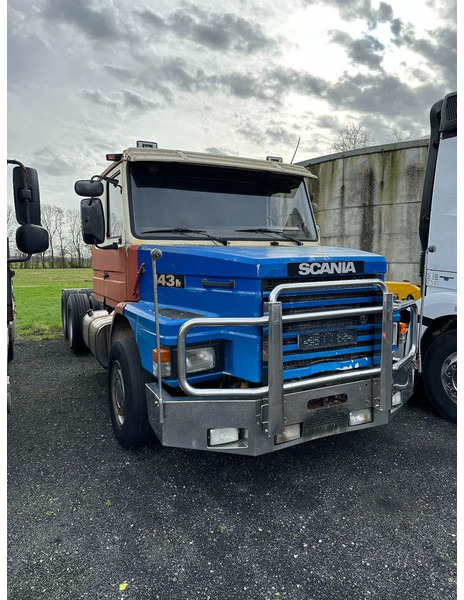 Scania T143-450 V8 HAUBER/NEUS/TORPEDO - Trattore stradale: foto 1 Scania T143-450 V8 HAUBER/NEUS/TORPEDO - Trattore stradale: foto 1