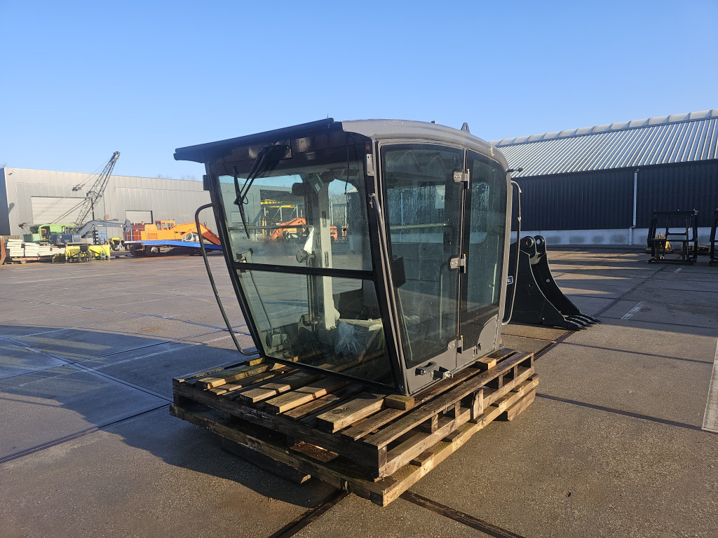 Case 48003933 - Cabina per Macchina da cantiere: foto 2 Case 48003933 - Cabina per Macchina da cantiere: foto 2