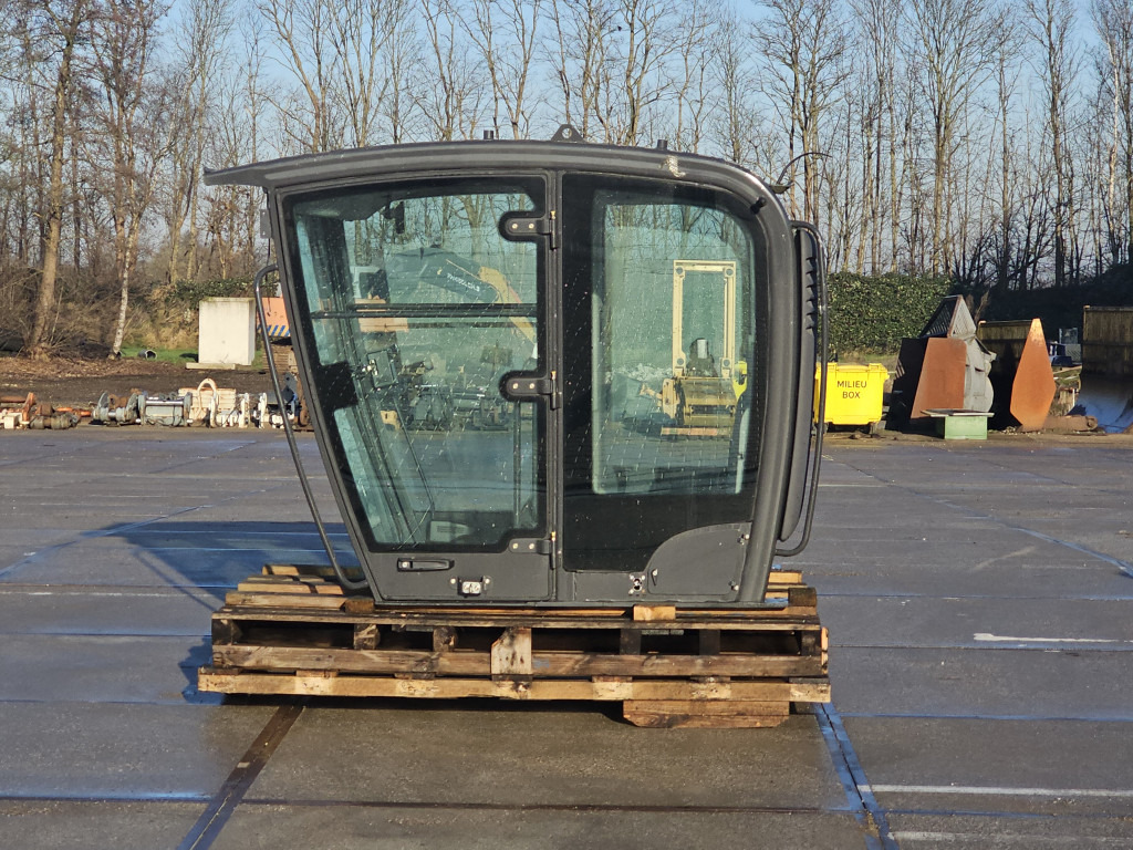 Case 48003933 - Cabina per Macchina da cantiere: foto 1 Case 48003933 - Cabina per Macchina da cantiere: foto 1