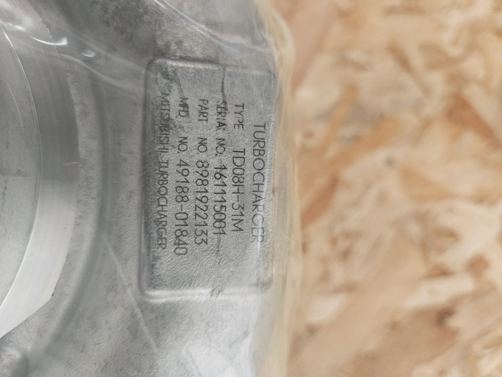 Case 84593946R - 8981922133 - Turbocompressore per Macchina da cantiere: foto 2 Case 84593946R - 8981922133 - Turbocompressore per Macchina da cantiere: foto 2