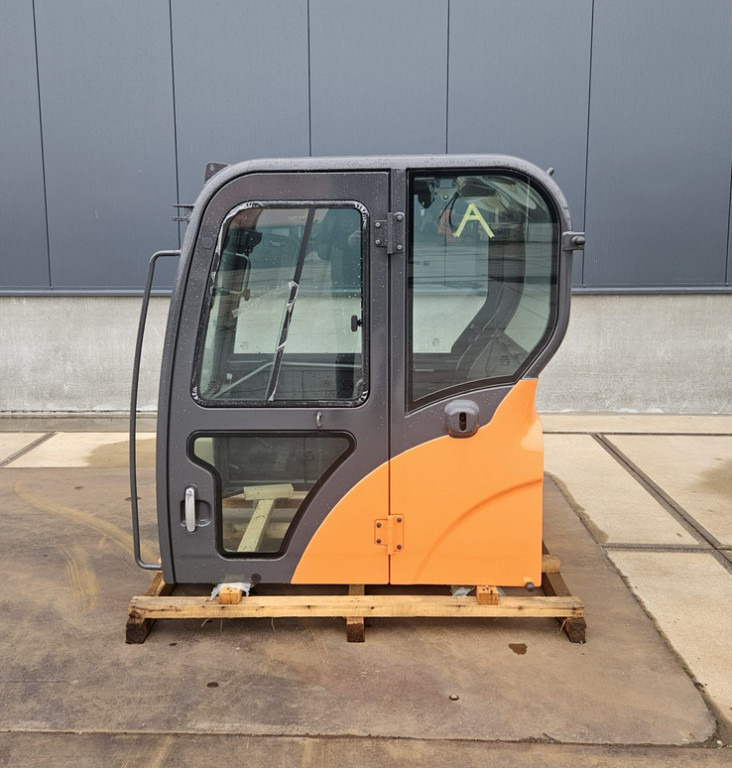 Doosan 220101-00889K - K1029926H - Cabina per Macchina da cantiere: foto 1 Doosan 220101-00889K - K1029926H - Cabina per Macchina da cantiere: foto 1