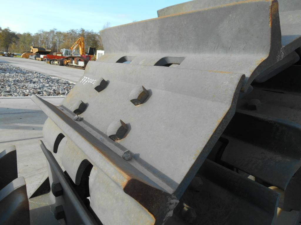 Fiat 70691618 2C - - Cingolo per Macchina da cantiere: foto 4 Fiat 70691618 2C - - Cingolo per Macchina da cantiere: foto 4