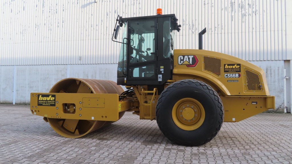 Caterpillar CS66B - Rullo compattatore/ Rullo compressore: foto 5 Caterpillar CS66B - Rullo compattatore/ Rullo compressore: foto 5