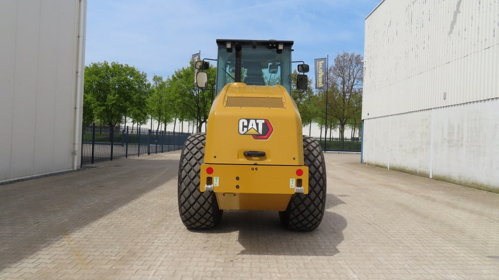 Caterpillar CS66B - Rullo compattatore/ Rullo compressore: foto 3 Caterpillar CS66B - Rullo compattatore/ Rullo compressore: foto 3
