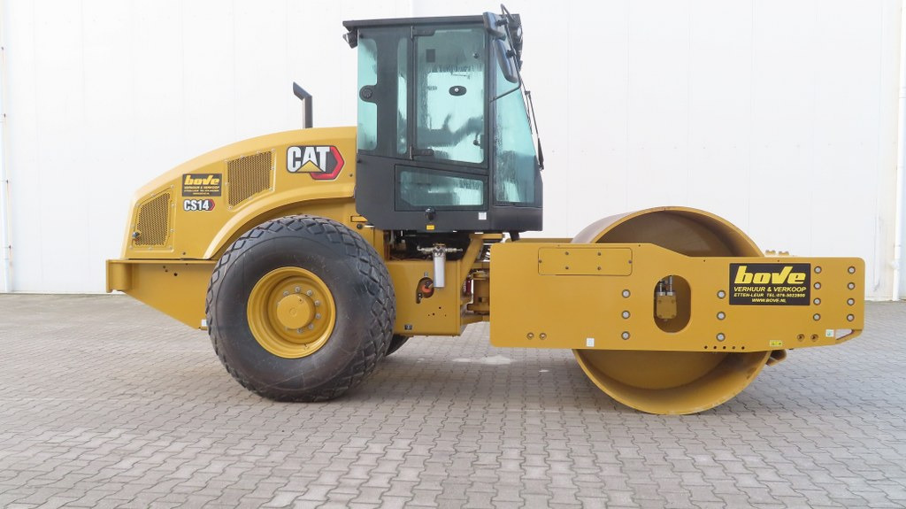 Caterpilllar CS68B - Rullo compattatore/ Rullo compressore: foto 1 Caterpilllar CS68B - Rullo compattatore/ Rullo compressore: foto 1