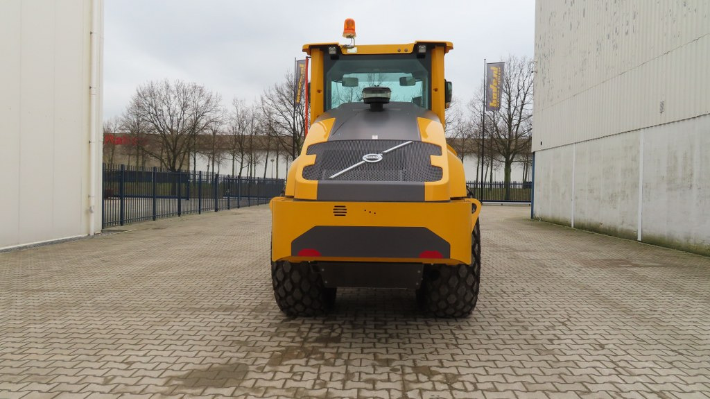 Volvo SD 135 B - Rullo compattatore/ Rullo compressore: foto 3 Volvo SD 135 B - Rullo compattatore/ Rullo compressore: foto 3
