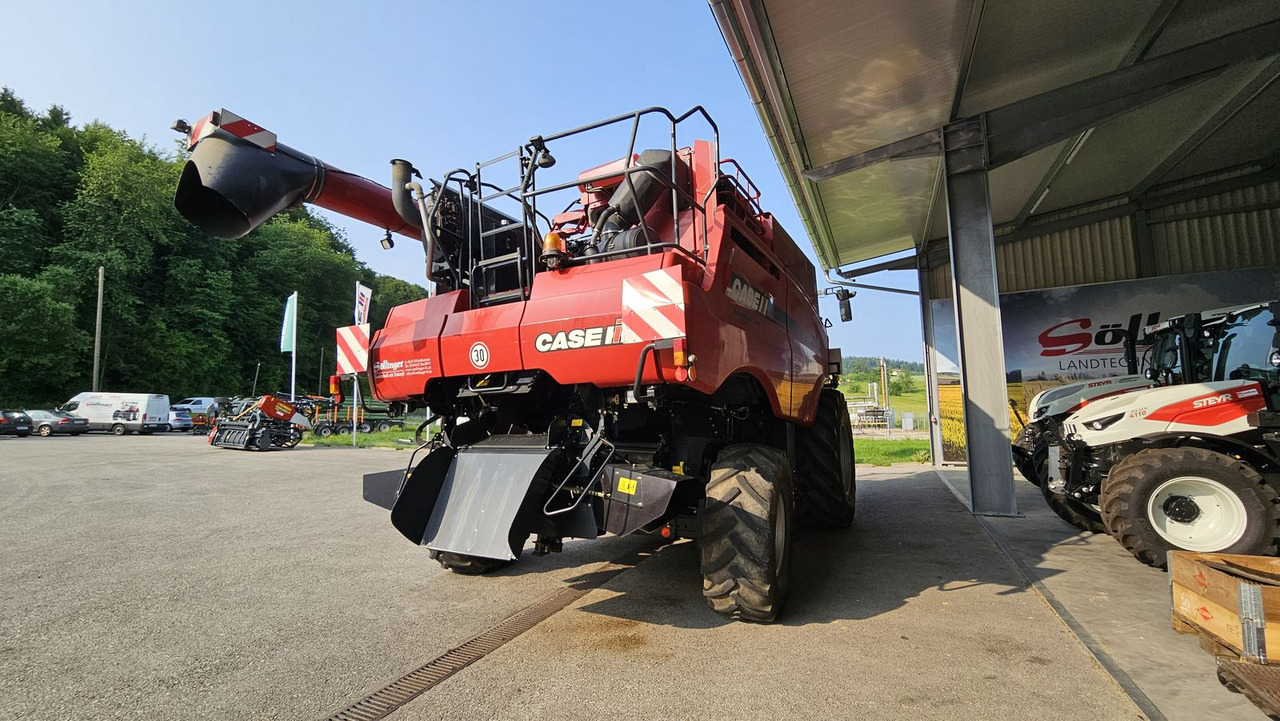 Case IH Axial-Flow 7240 - Mietitrebbia: foto 4 Case IH Axial-Flow 7240 - Mietitrebbia: foto 4