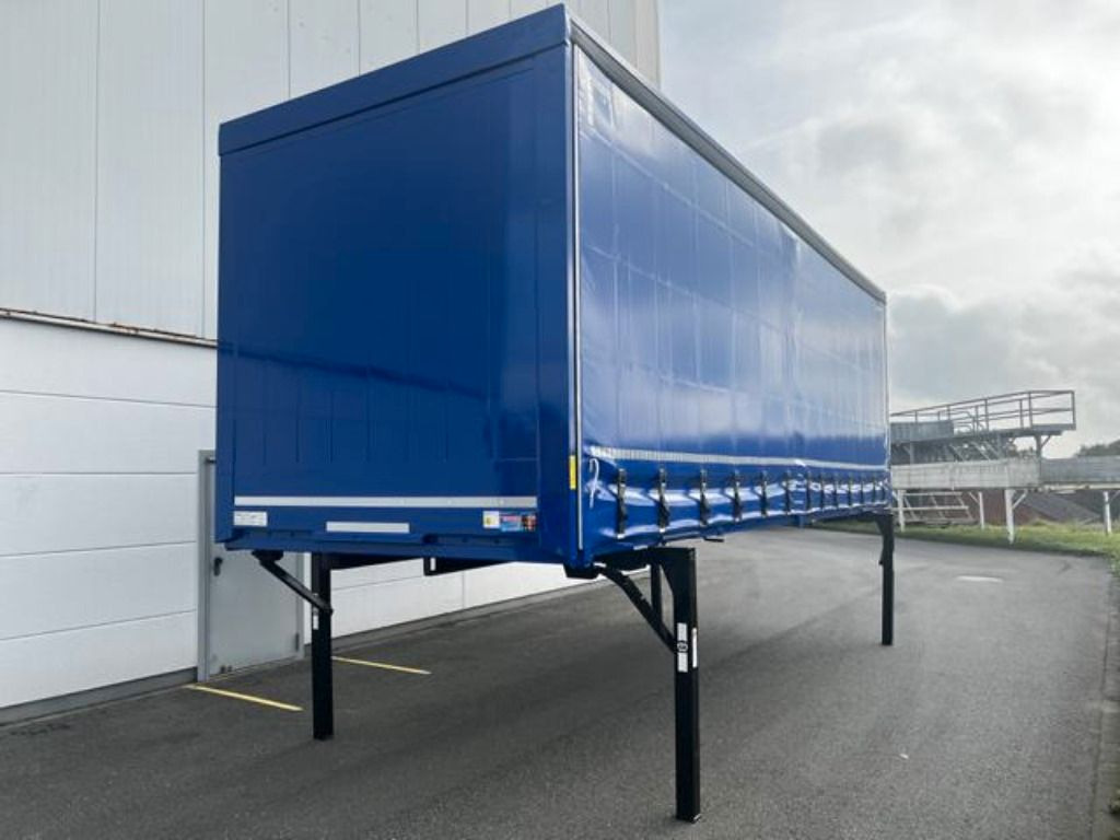 Krone Heck mit Portaltüren - Cassone centinato: foto 2 Krone Heck mit Portaltüren - Cassone centinato: foto 2