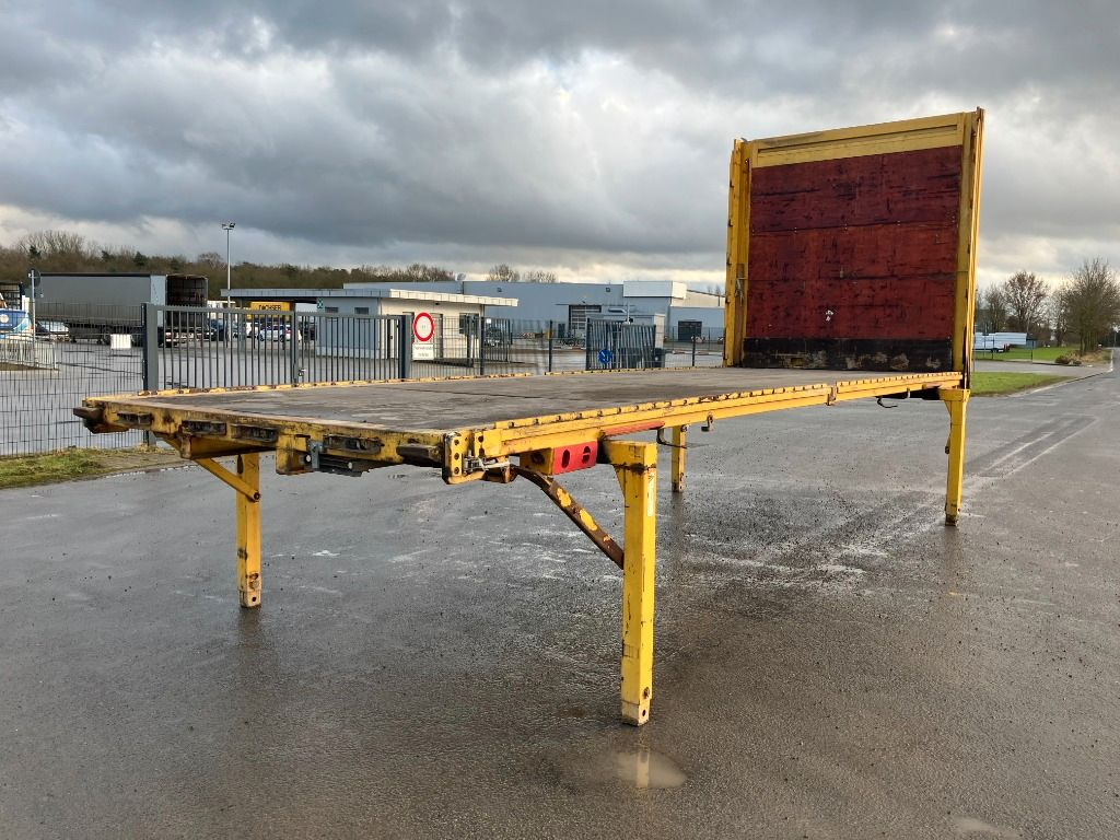 Krone Wechselbrücke Pritsche - Cassone aperto: foto 2 Krone Wechselbrücke Pritsche - Cassone aperto: foto 2