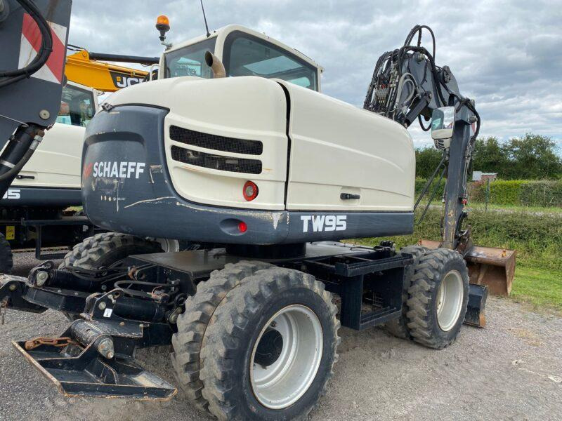 Terex TW95 - Escavatore gommato: foto 3 Terex TW95 - Escavatore gommato: foto 3