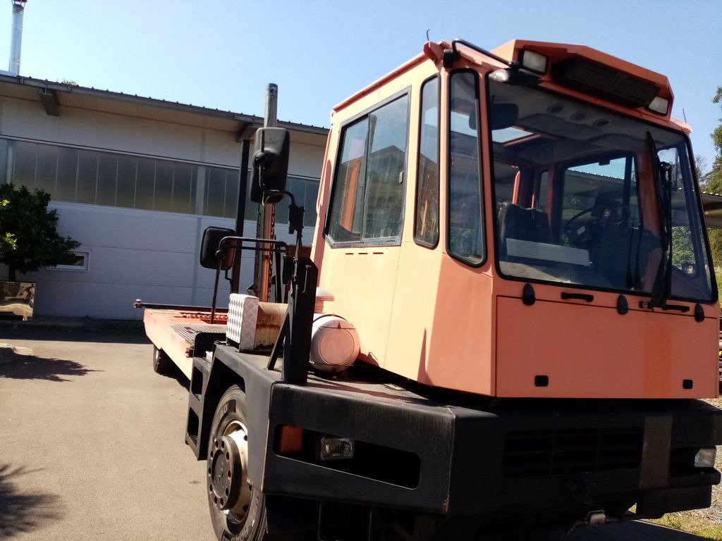 Mercedes-Benz MAFI MTL20 / Kamag / Wiesel / Terberg / Umsetzer - Autocarro portacontainer/ Caisse interchangeable: foto 2 Mercedes-Benz MAFI MTL20 / Kamag / Wiesel / Terberg / Umsetzer - Autocarro portacontainer/ Caisse interchangeable: foto 2