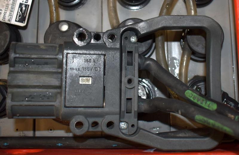 GRUMA 24 Volt 3 PzS 375 Ah - Batteria: foto 4 GRUMA 24 Volt 3 PzS 375 Ah - Batteria: foto 4