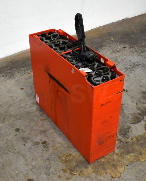 GRUMA 24 Volt 3 PzS 375 Ah - Batteria: foto 2 GRUMA 24 Volt 3 PzS 375 Ah - Batteria: foto 2