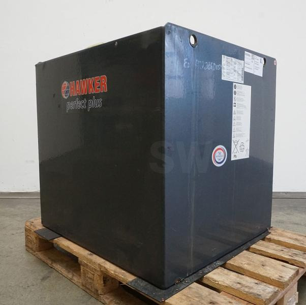 HAWKER 48 Volt 6 PzS 930 Ah - Batteria: foto 1 HAWKER 48 Volt 6 PzS 930 Ah - Batteria: foto 1