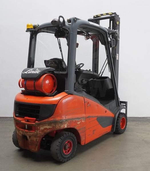 Linde H 20 T EVO 391-00 - Carrello elevatore a gas: foto 2 Linde H 20 T EVO 391-00 - Carrello elevatore a gas: foto 2