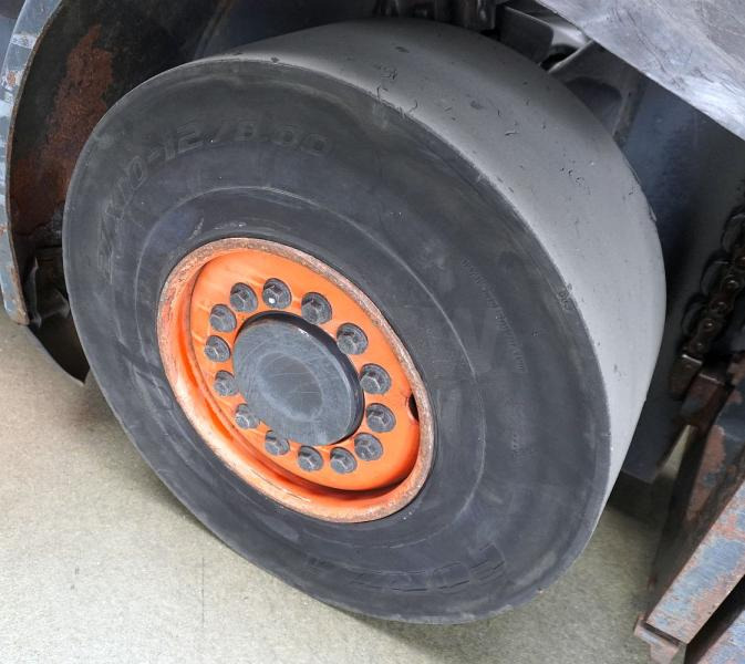 Carrello elevatore a gas Linde H 35 T 393: foto 6