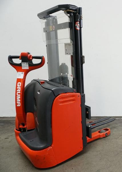 Linde L 10 379 - Stoccatore: foto 1 Linde L 10 379 - Stoccatore: foto 1