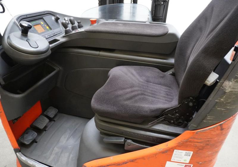 Linde R 25 1120 - Carrello retrattile: foto 3 Linde R 25 1120 - Carrello retrattile: foto 3