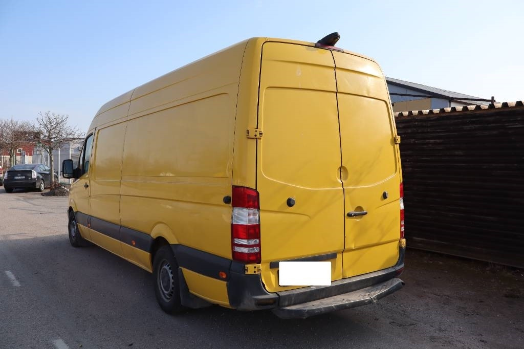 Mercedes-Benz SPRINTER - Furgone chiuso: foto 3 Mercedes-Benz SPRINTER - Furgone chiuso: foto 3