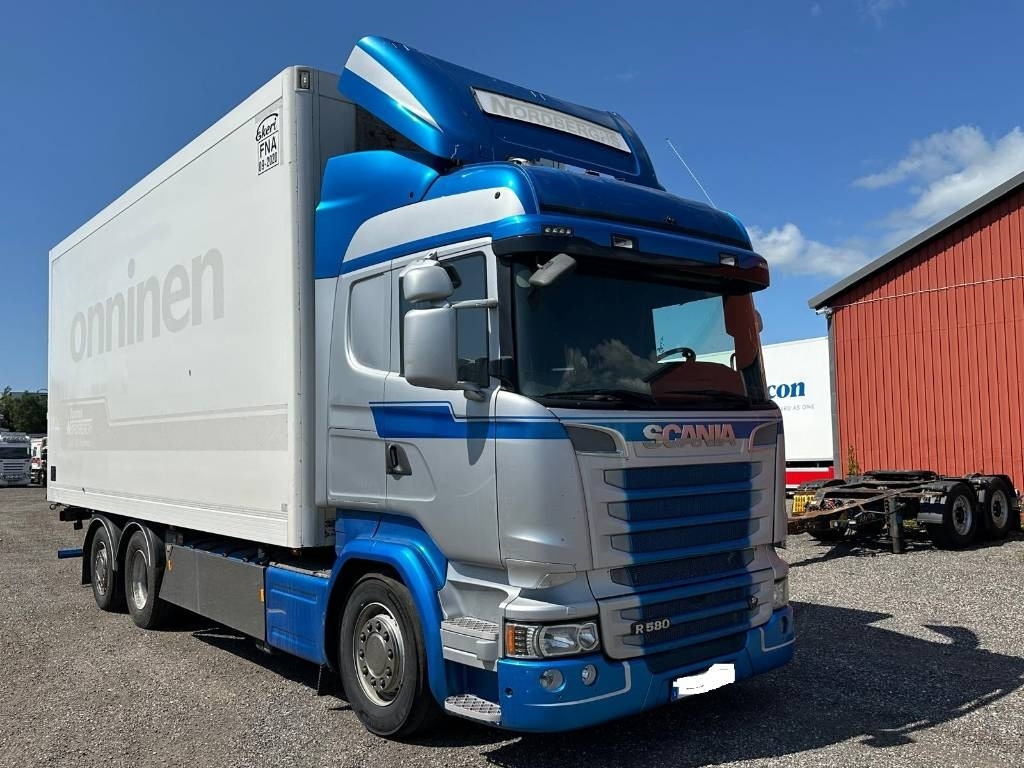 Scania R580LB6X2*4MNB serie nr 2306 - Autocarro furgonato: foto 2 Scania R580LB6X2*4MNB serie nr 2306 - Autocarro furgonato: foto 2