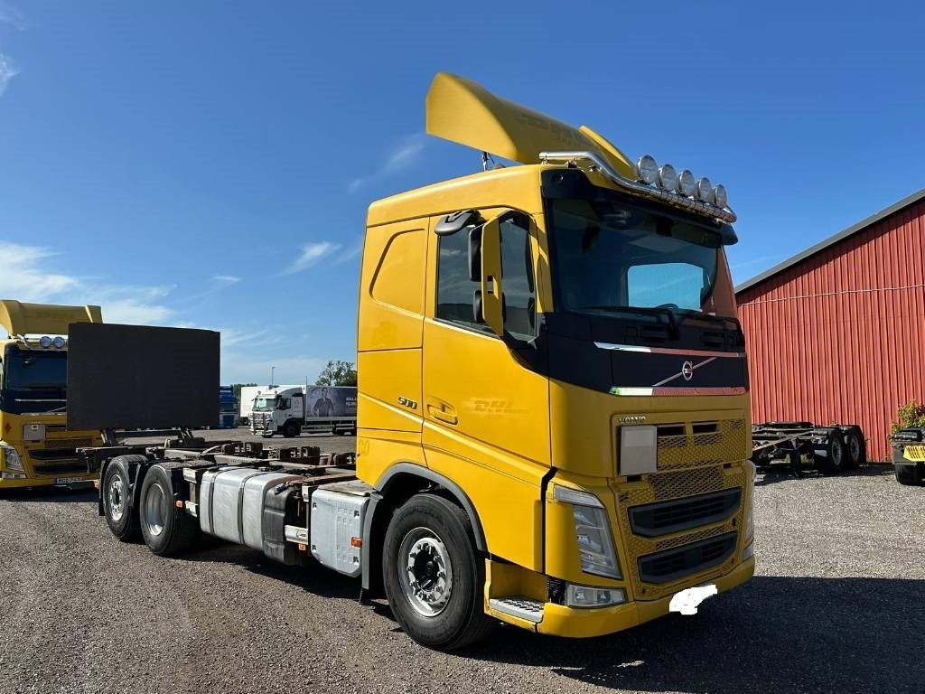 Volvo FH 500 HP serie nr 6887 - Autocarro portacontainer/ Caisse interchangeable: foto 2 Volvo FH 500 HP serie nr 6887 - Autocarro portacontainer/ Caisse interchangeable: foto 2