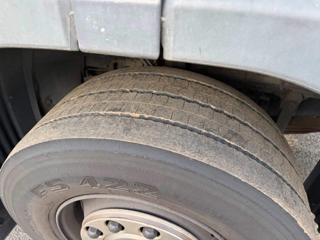 Scania P 340 - Autocarro furgonato: foto 4 Scania P 340 - Autocarro furgonato: foto 4