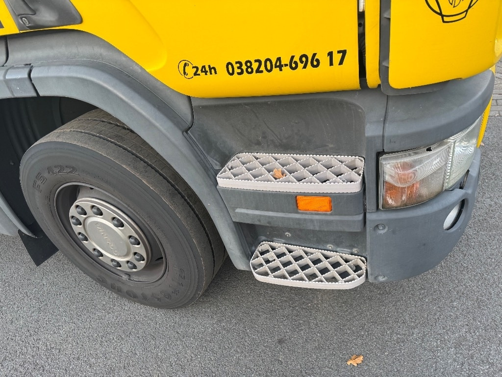 Scania P 340 - Autocarro furgonato: foto 3 Scania P 340 - Autocarro furgonato: foto 3