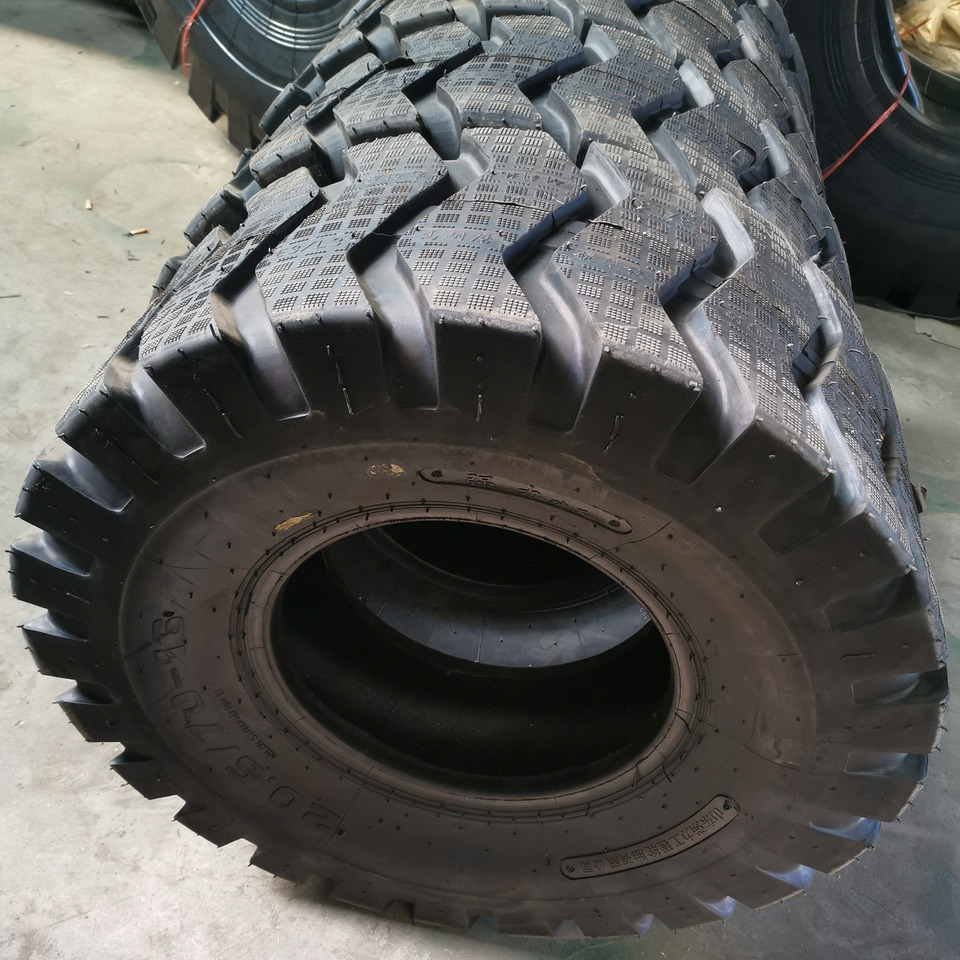 Qingdao Promising 20.5/70-16 Pneumatic Tyre Assembly for China Loader - Pneumatico per Pala gommata: foto 2 Qingdao Promising 20.5/70-16 Pneumatic Tyre Assembly for China Loader - Pneumatico per Pala gommata: foto 2