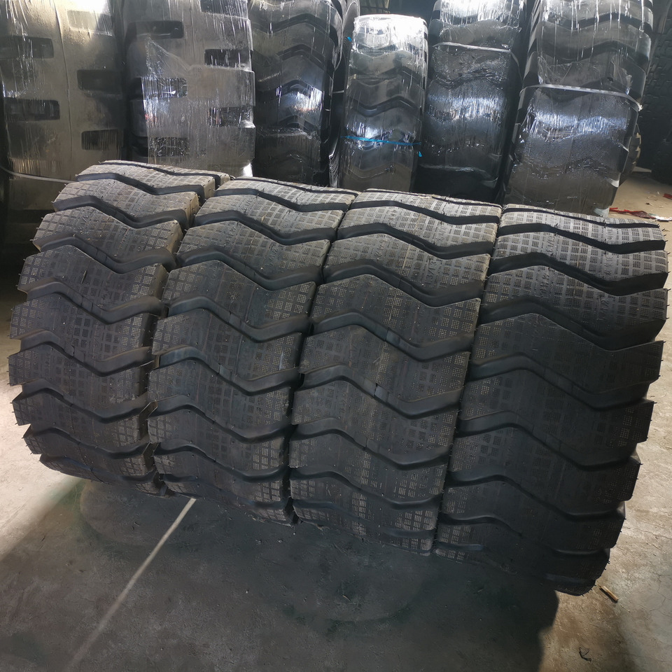 Qingdao Promising 20.5/70-16 Pneumatic Tyre Assembly for China Loader - Pneumatico per Pala gommata: foto 1 Qingdao Promising 20.5/70-16 Pneumatic Tyre Assembly for China Loader - Pneumatico per Pala gommata: foto 1