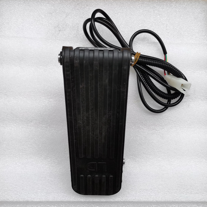Qingdao Promising Accelerator Pedal for FLAND EL45 Electric Wheel Loader - Pedale per Pala gommata: foto 3 Qingdao Promising Accelerator Pedal for FLAND EL45 Electric Wheel Loader - Pedale per Pala gommata: foto 3