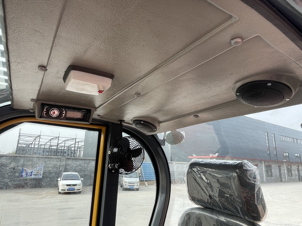 Qingdao Promising CE Telescopic Loader ZL15 - Pala gommata telescopica: foto 5 Qingdao Promising CE Telescopic Loader ZL15 - Pala gommata telescopica: foto 5